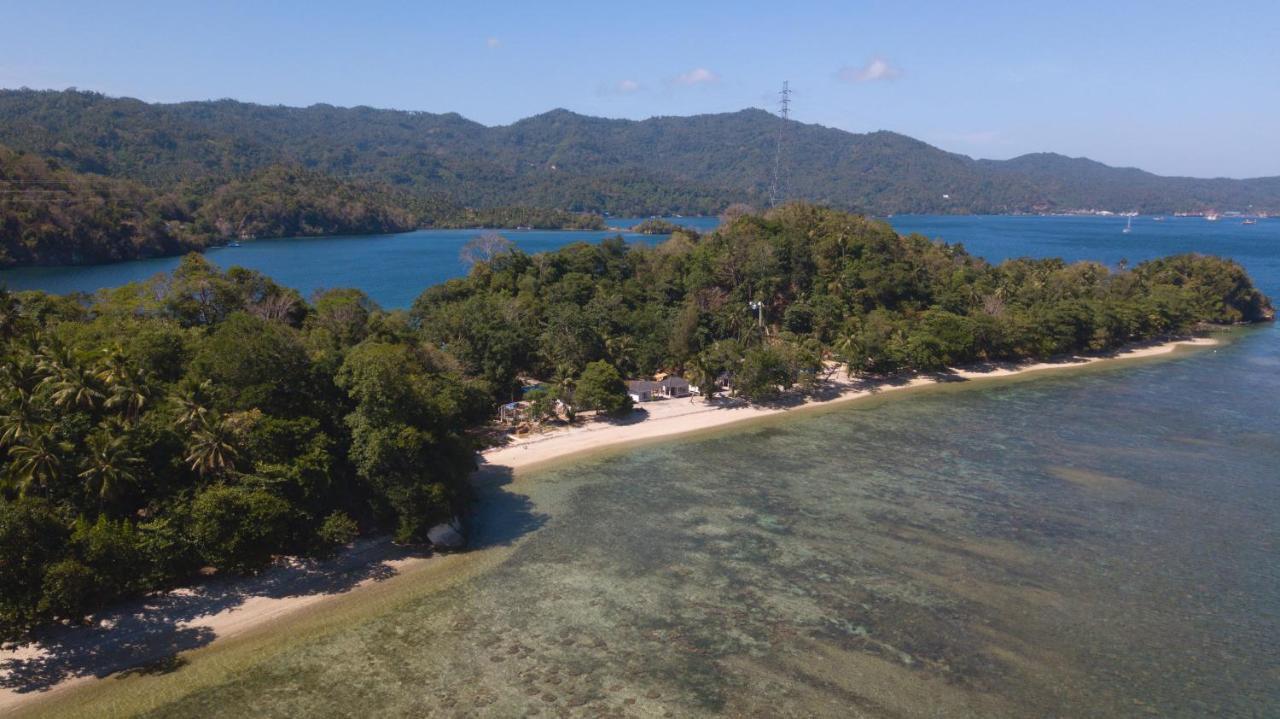 White Sands Beach Resort Lembeh Bitung Экстерьер фото