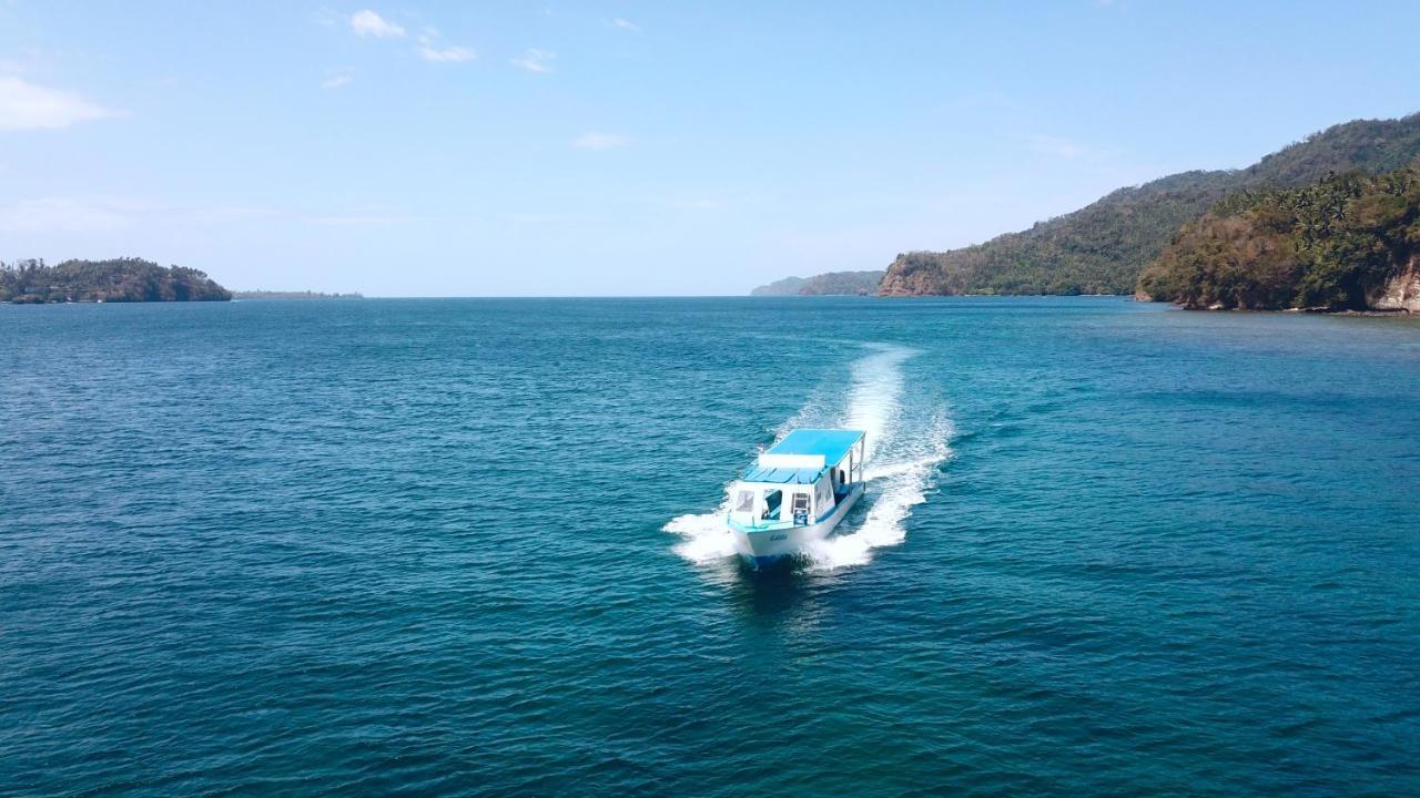 White Sands Beach Resort Lembeh Bitung Экстерьер фото
